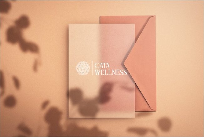 Papelería de Cata Wellness en tono durazno